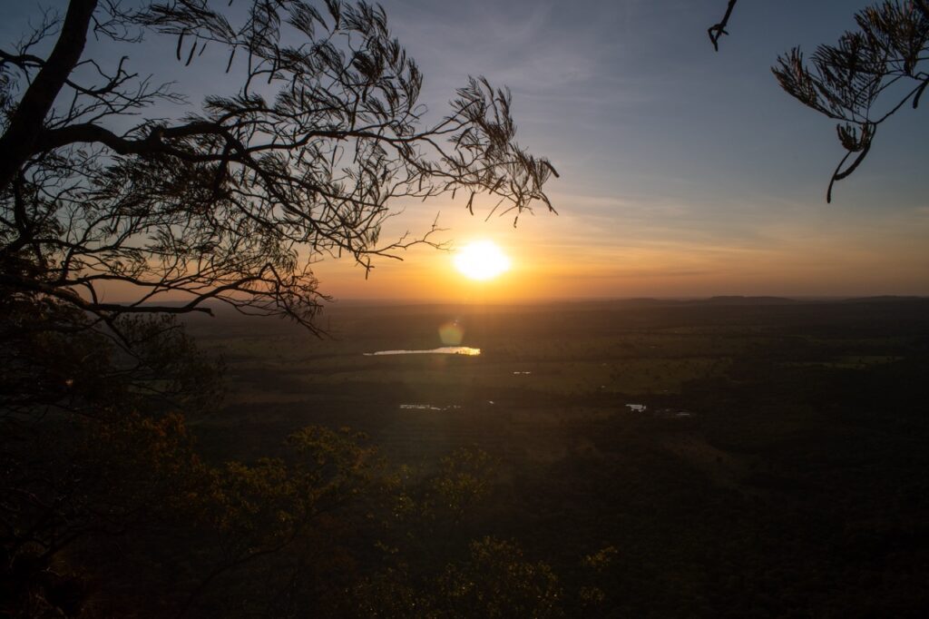 por do sol morro do paxixi mirante