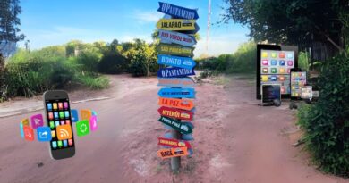 Placas instaladas no Morro do Paxixi