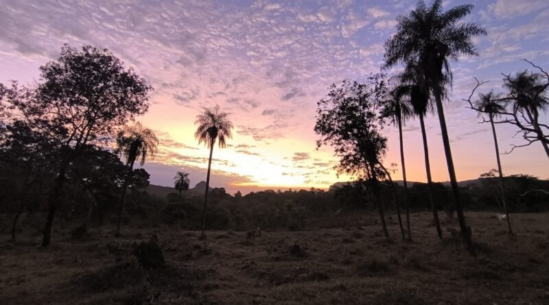 por do sol rancho do ely morro do paxixi