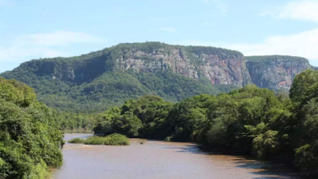 Roteiros do Paxixi ms-450 serra e charme estrada parque chuvas pantanal