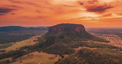 Turismo em Aquidauana MS — Morro do Paxixi no Pantanal Sul Entardecer no Paxixi: trilha ao pôr do sol + jantar pantaneiro