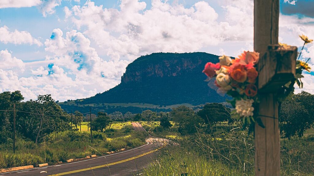Morro do Chapéu em Piraputanga